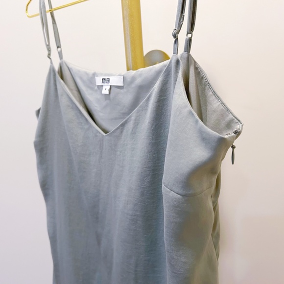 UNIQLO green satin straps maxi dress - Picture 4 of 5